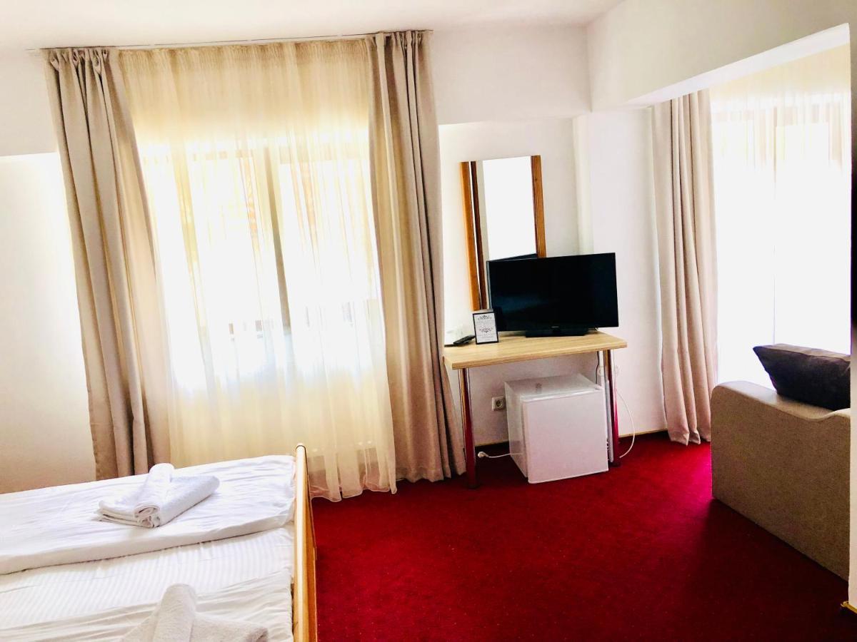 Pensiune & Restaurant Kalinder Szászbuda Kültér fotó