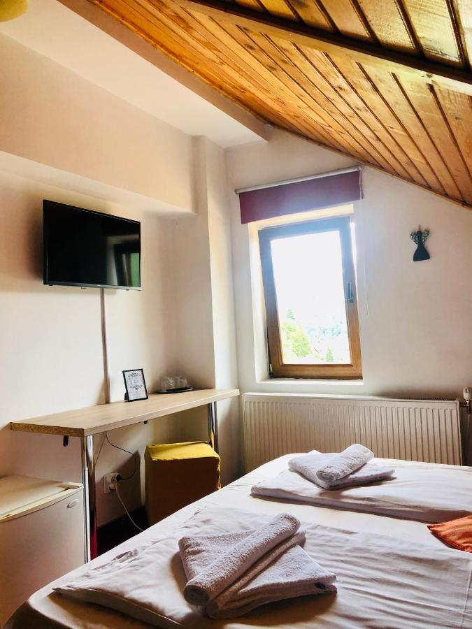 Pensiune & Restaurant Kalinder Szászbuda Kültér fotó